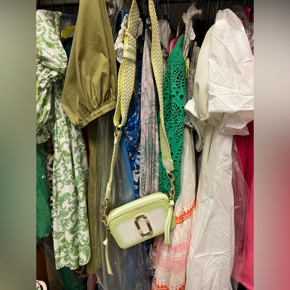 Marc Jacobs Fluoro Edge Snapshot Purse - Picture 4 of 8